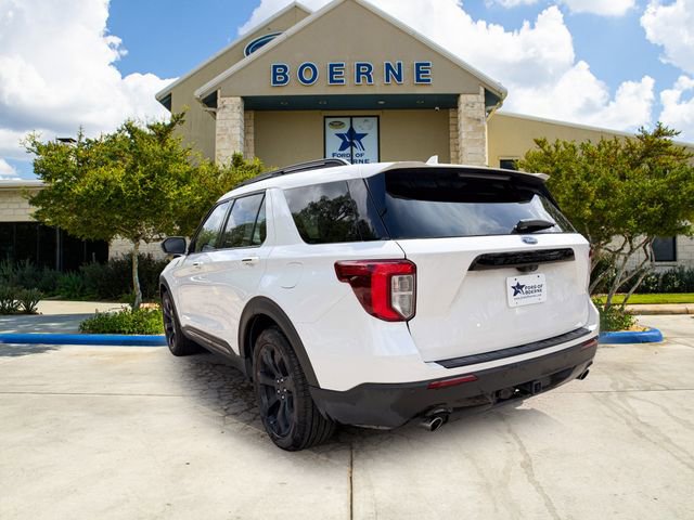 Used 2024 Ford Explorer ST-Line w/ Class IV Trailer Tow Package image 3