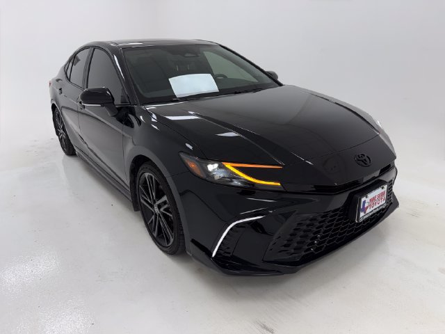 Used 2026 Toyota Camry XSE w/ Premium Package FWD image 2