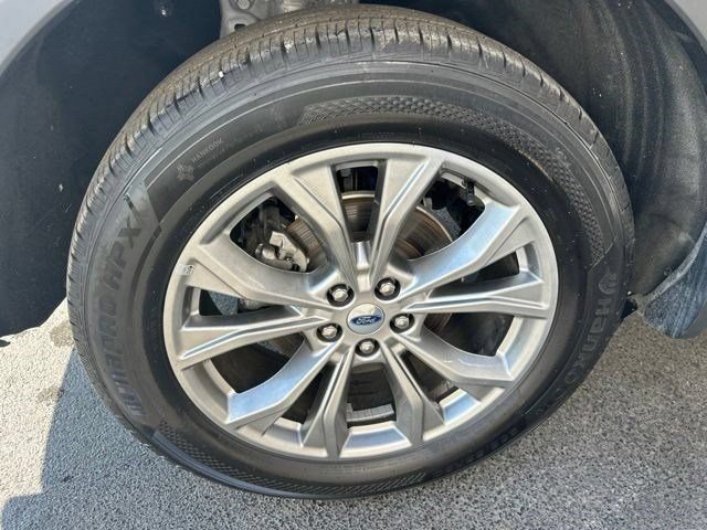 Used 2023 Ford Explorer Limited w/ Limited Technology Package AWD/4WD image 58