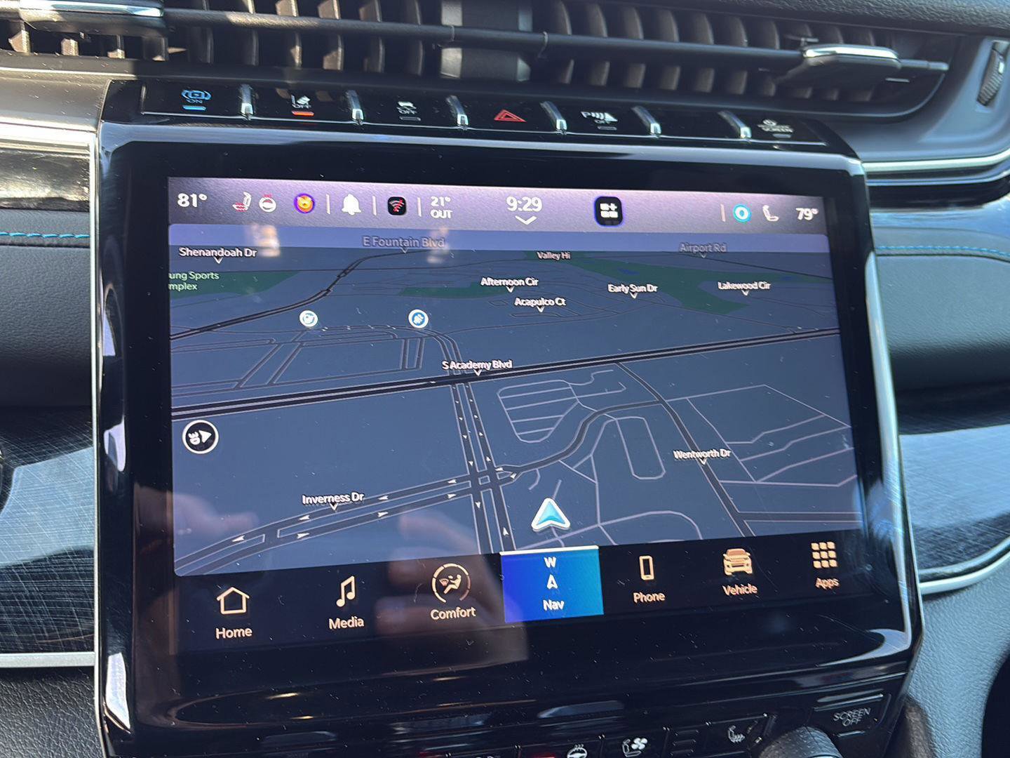 Used 2023 Jeep Grand Cherokee Trailhawk w/ Advanced Protech Group II image 17