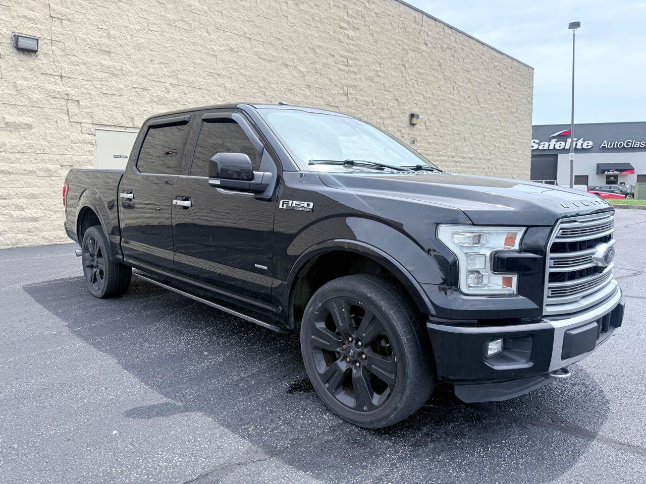 Used 2016 Ford F150 Limited w/ Trailer Tow Package AWD/4WD image 7