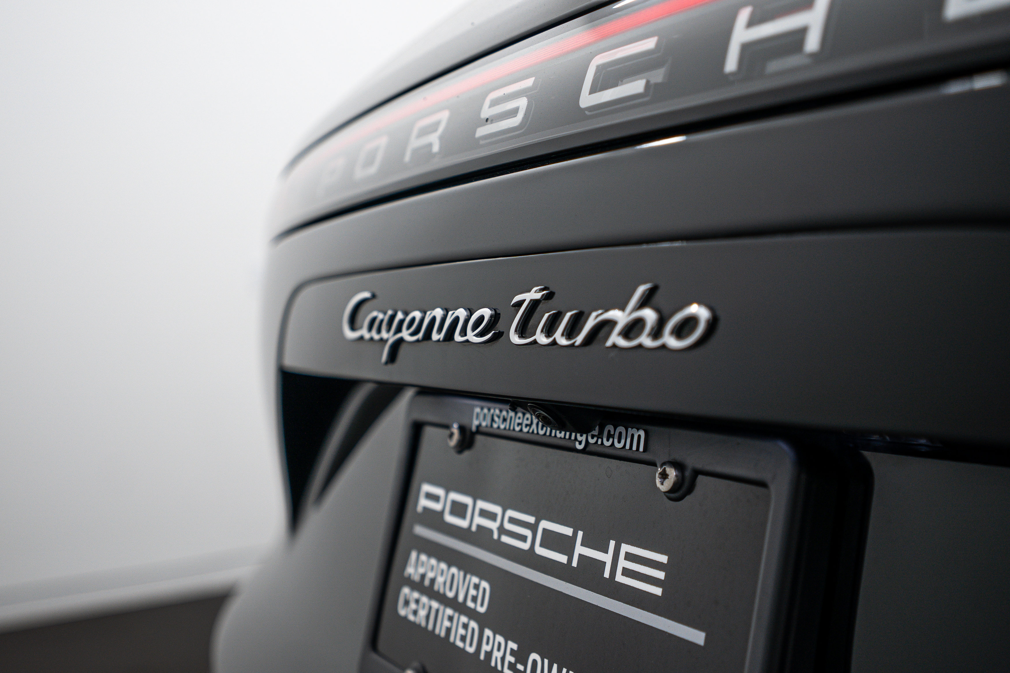 Certified 2023 Porsche Cayenne Turbo AWD/4WD image 27