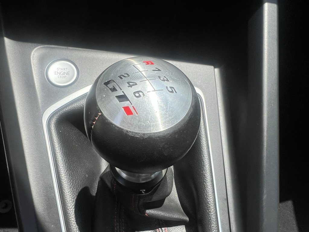 Used 2022 Volkswagen GTI Autobahn image 36