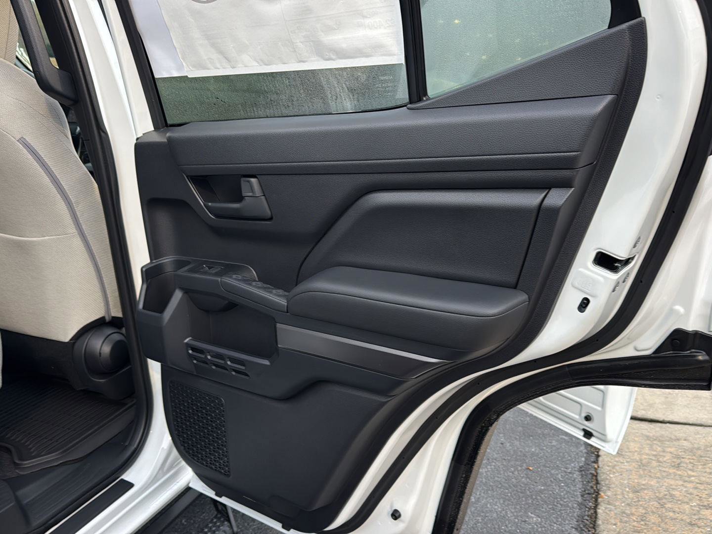 New 2025 Toyota 4Runner SR5 image 13