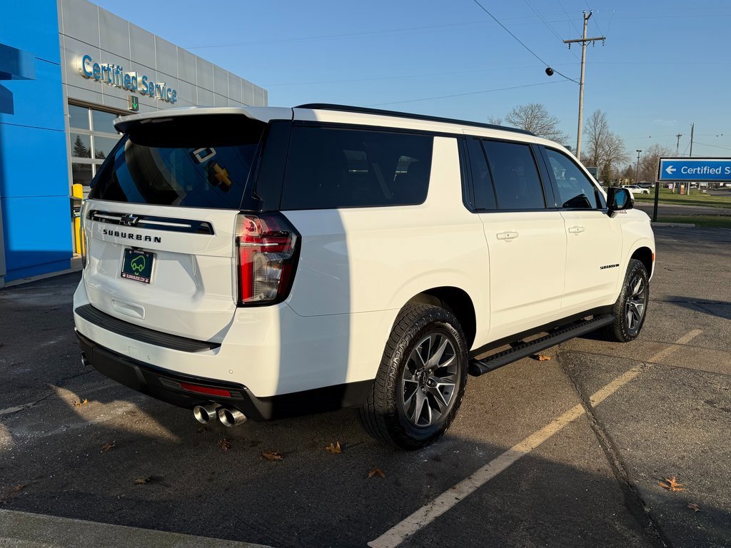 Certified 2024 Chevrolet Suburban Z71 w/ Off-Road Capability Package image 7