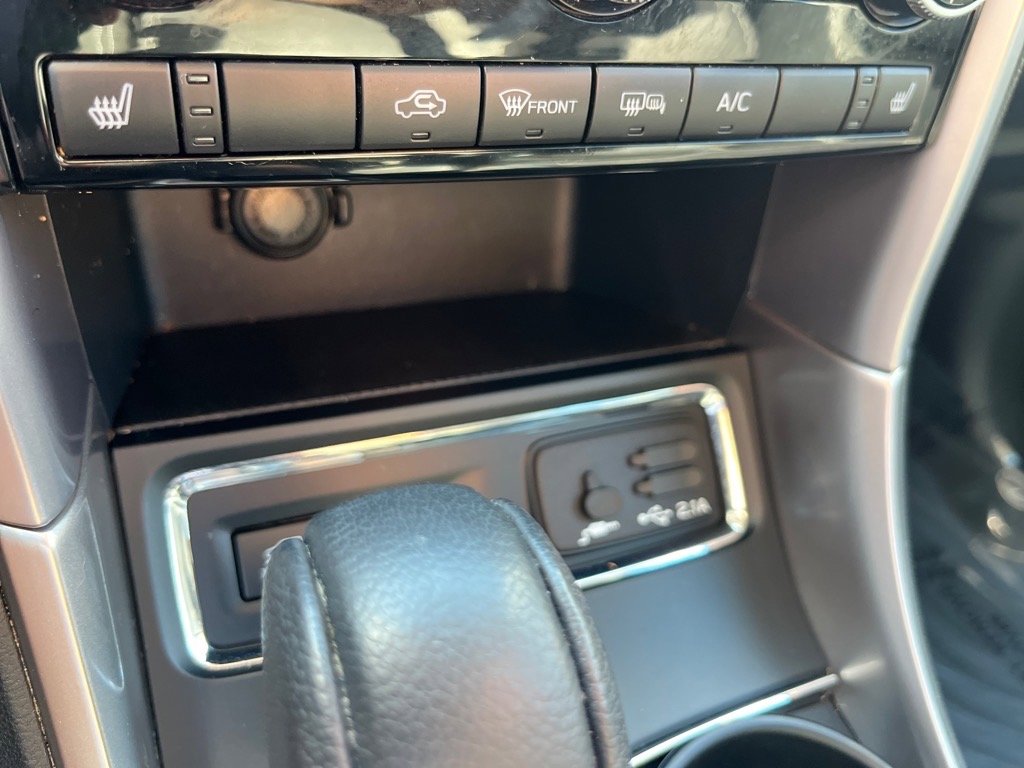 Used 2021 Subaru Ascent Premium w/ Convenience Package image 15