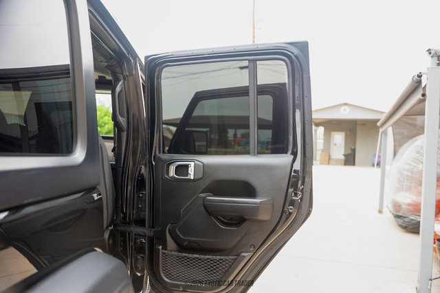 Used 2024 Jeep Wrangler Unlimited Sport AWD/4WD image 33
