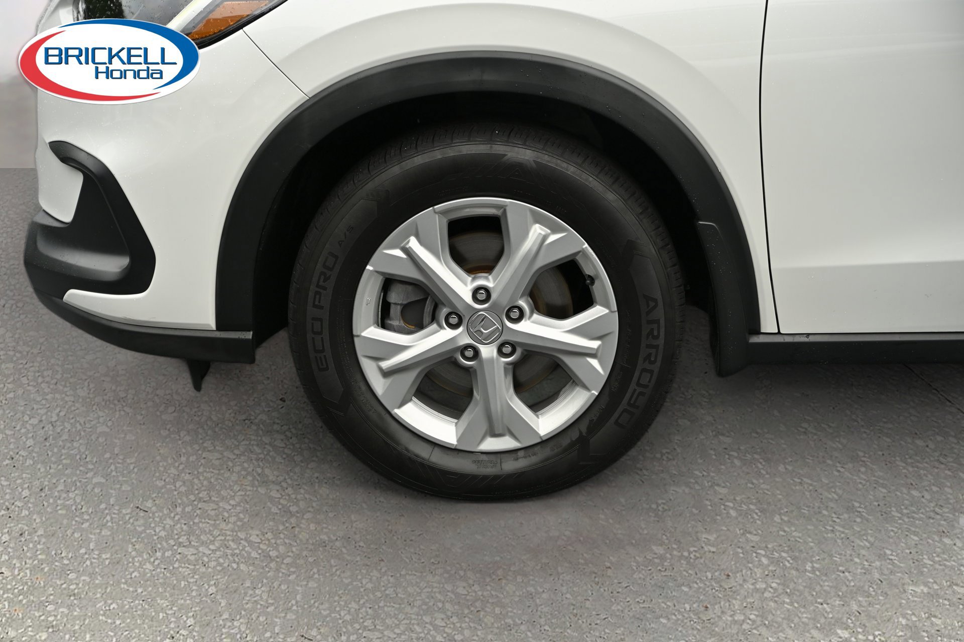 Used 2023 Honda HR-V LX image 32