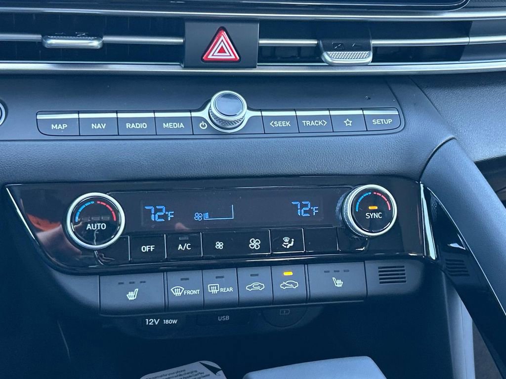 New 2026 Hyundai Elantra Limited image 27