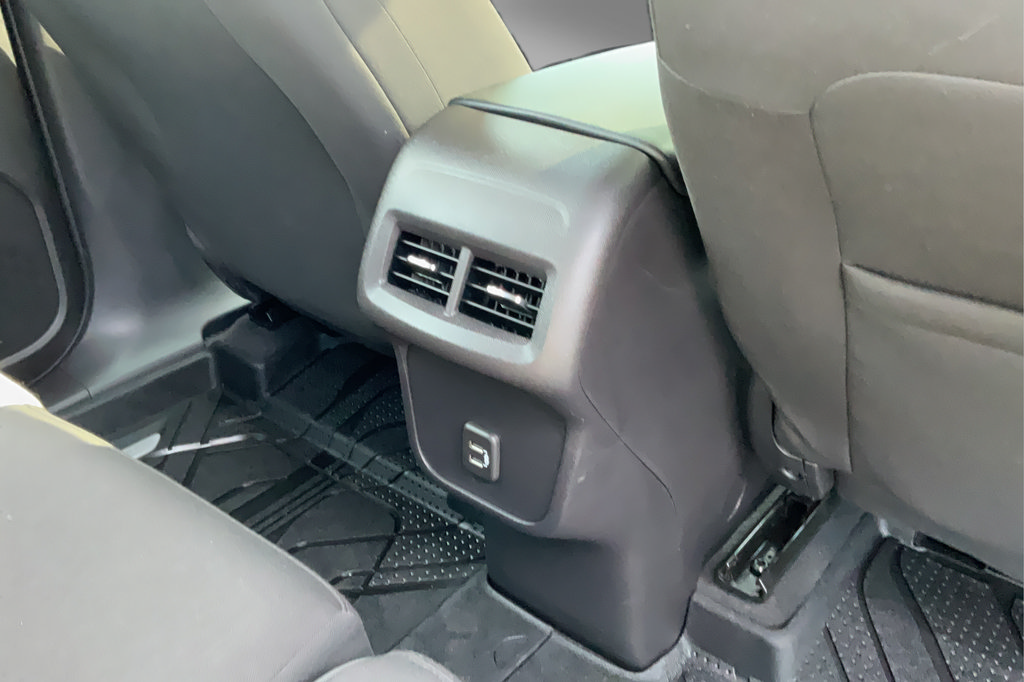 Certified 2024 Chevrolet Equinox LS w/ Driver Confidence II Package FWD image 22