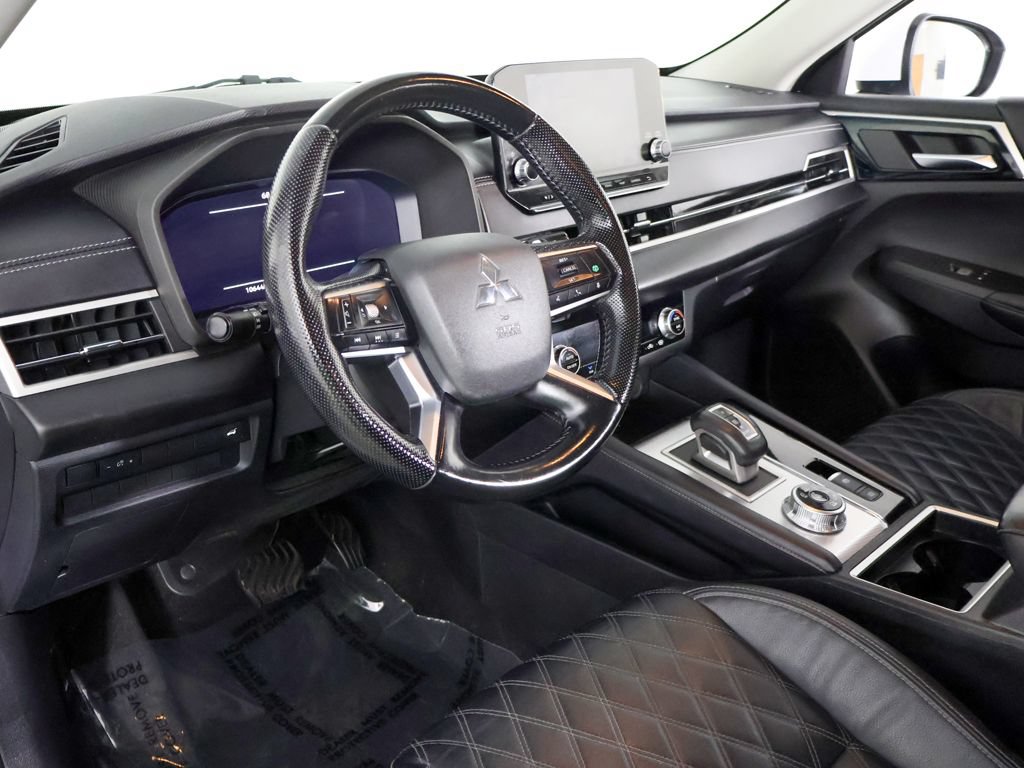 Used 2022 Mitsubishi Outlander SEL AWD/4WD image 29