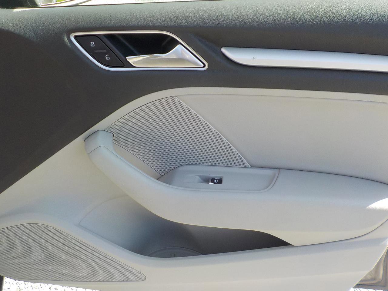 Used 2016 Audi A3 1.8T Premium image 27