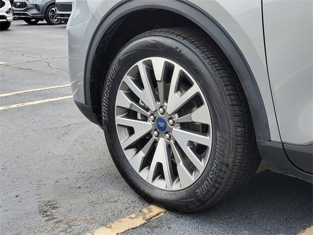 Used 2022 Ford Escape Titanium image 31