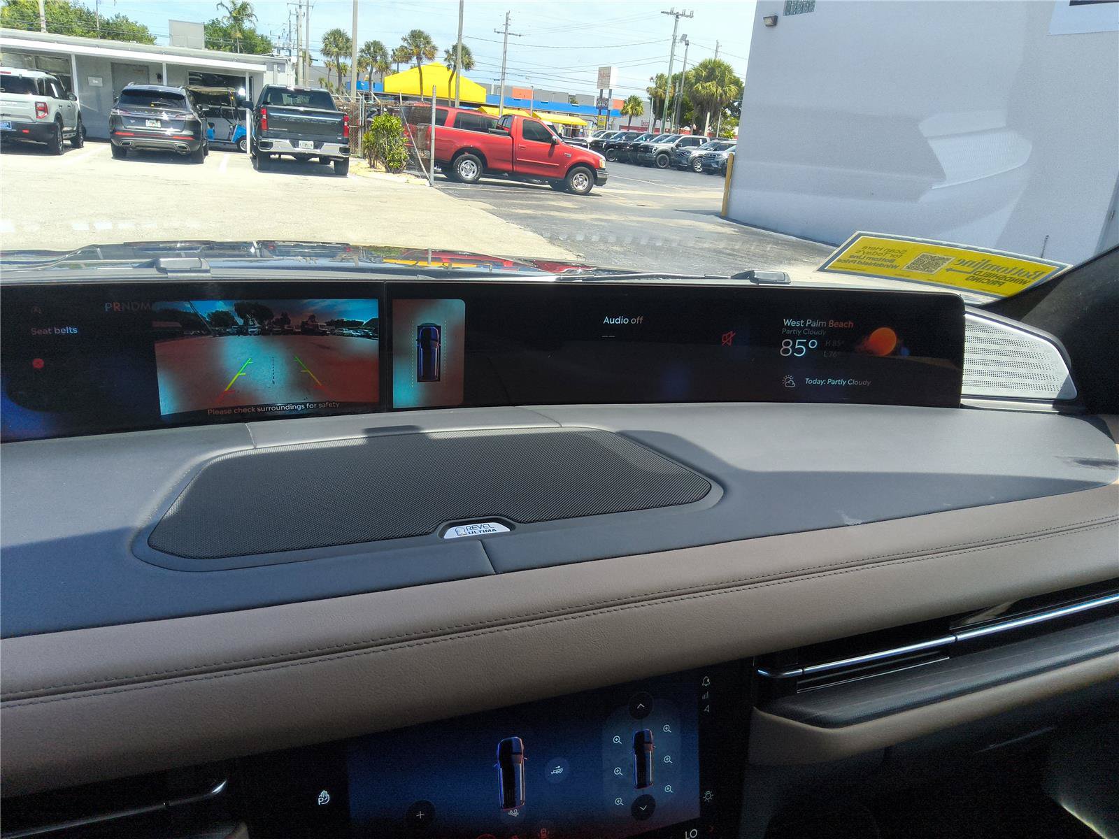 Used 2025 Lincoln Navigator L Black Label AWD/4WD image 45