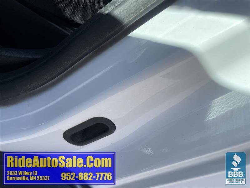 Used 2014 Ford Focus SE w/ SE Winter Package FWD image 30
