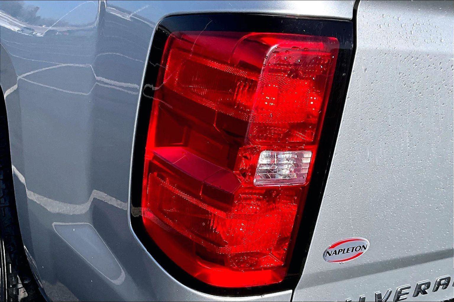 Used 2019 Chevrolet Silverado 1500 LT w/ All Star Edition image 31