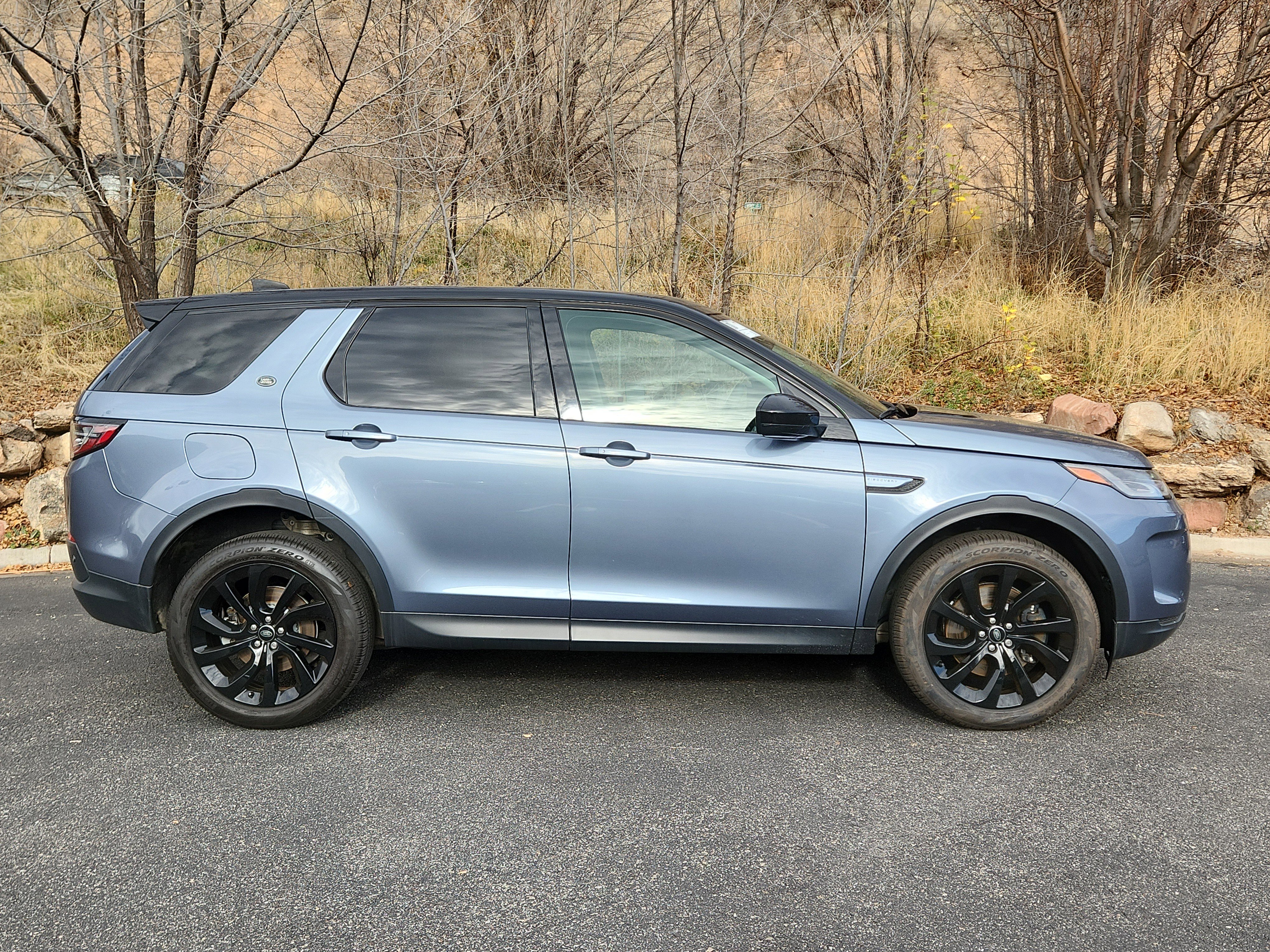 Used 2023 Land Rover Discovery Sport SE video 2