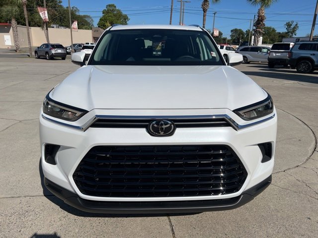 New 2026 Toyota Grand Highlander XLE image 3