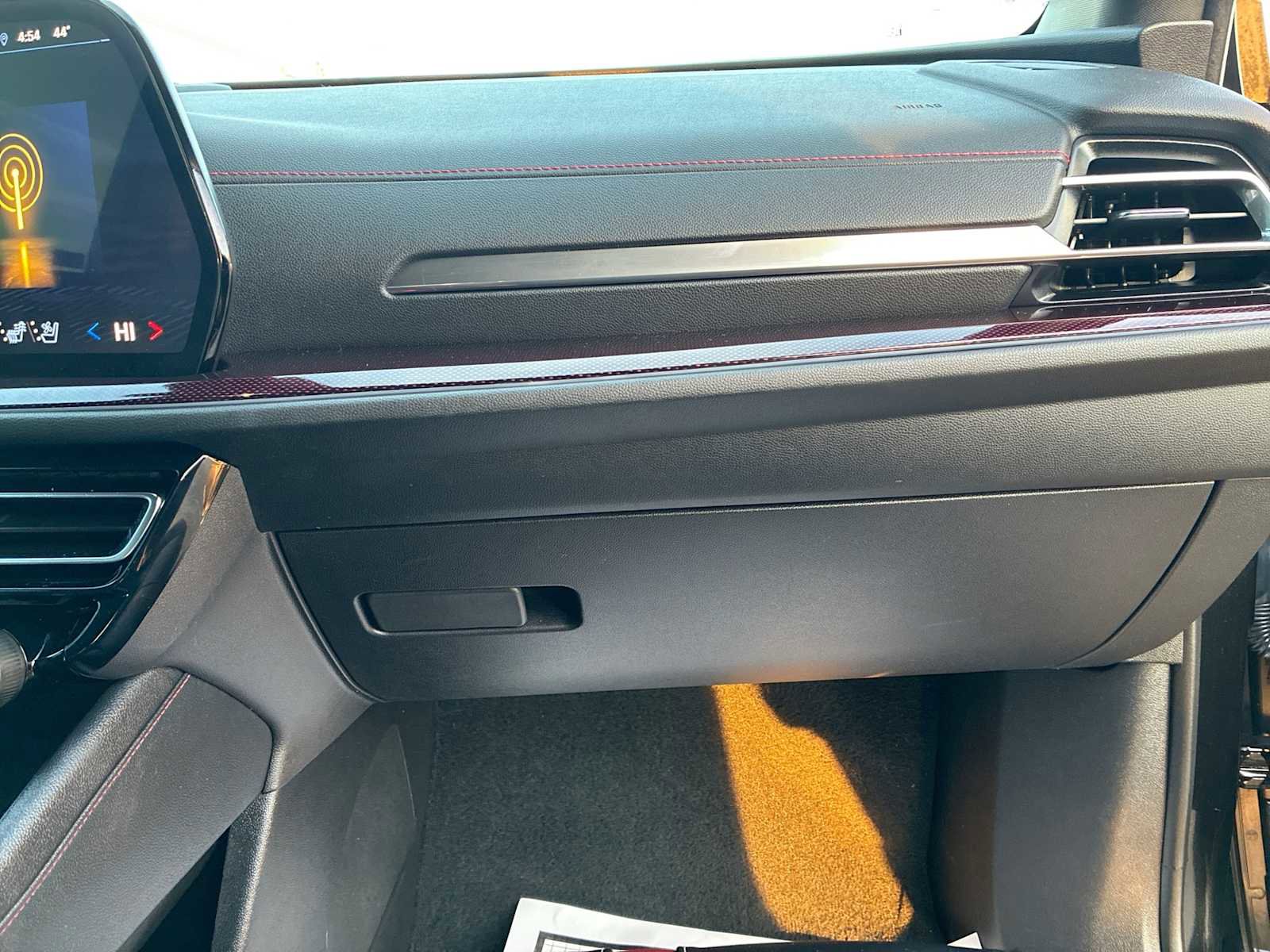 Certified 2024 Chevrolet Traverse RS w/ LPO, Floor Liner Package image 30