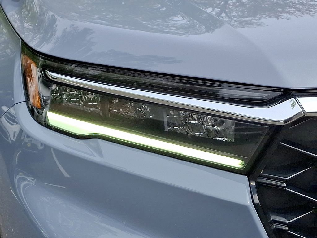Used 2023 Honda Pilot Touring image 9
