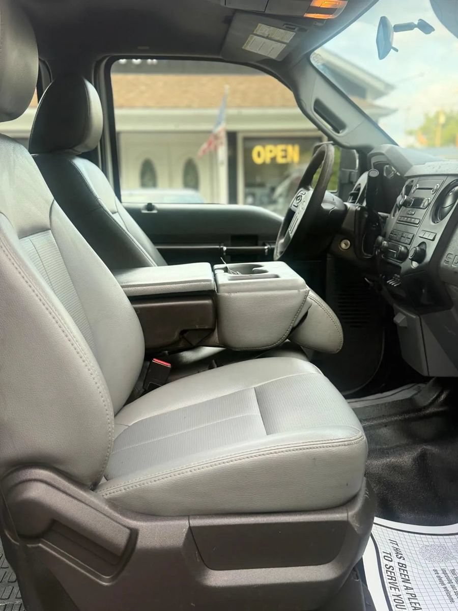 Used 2012 Ford F350 XL w/ PWR Equipment Group AWD/4WD image 18