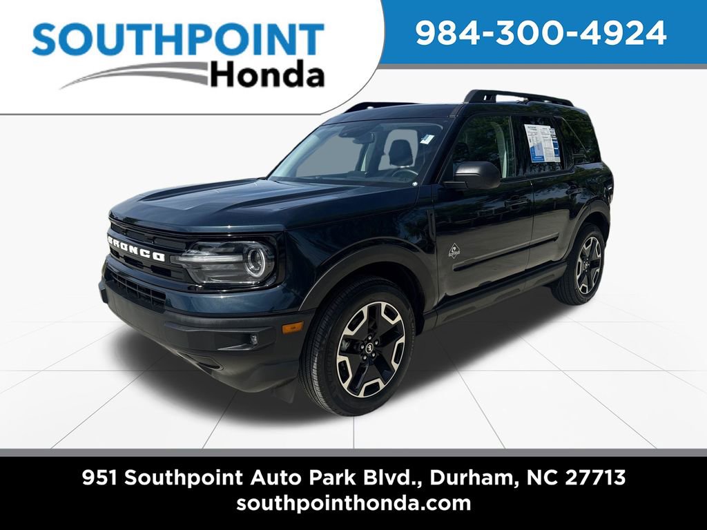 Used 2022 Ford Bronco Sport Outer Banks w/ Tech Package image 3