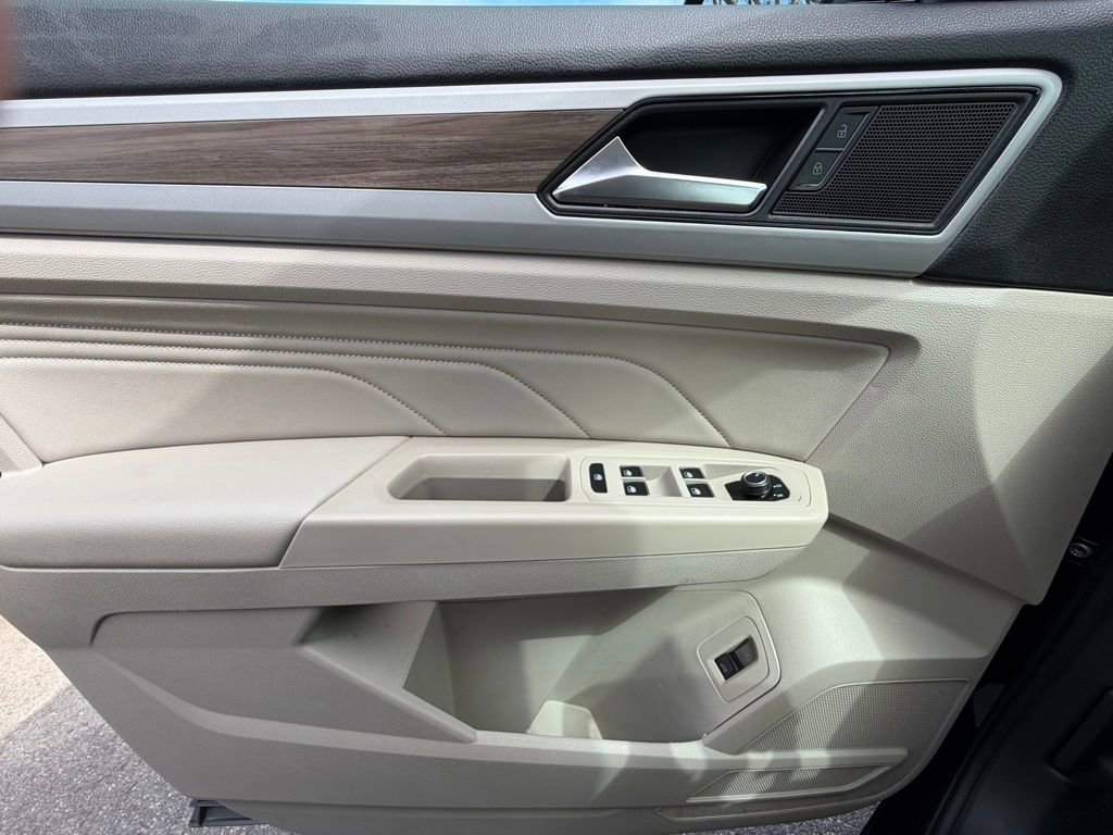 Used 2021 Volkswagen Atlas SEL image 28