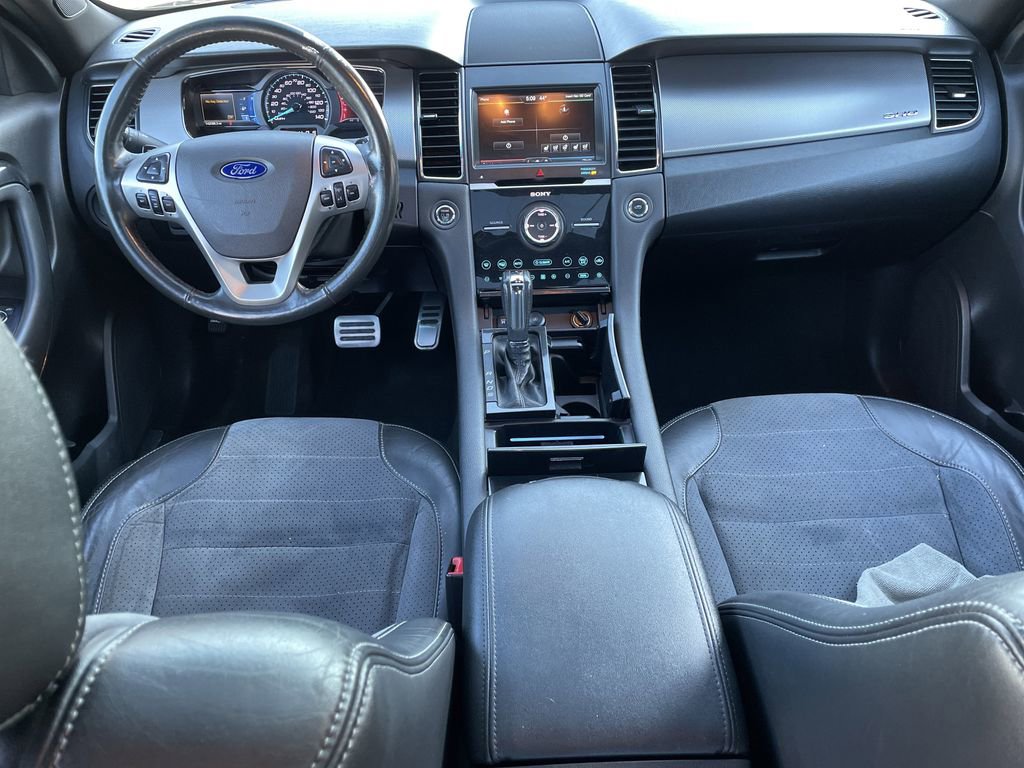 Used 2013 Ford Taurus SHO image 15