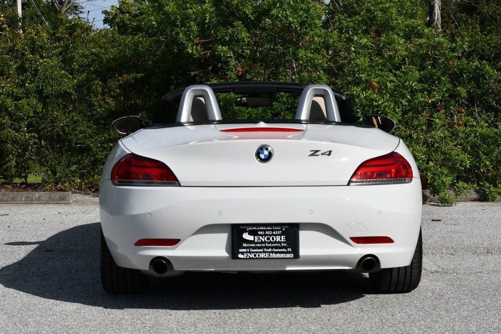Used 2012 BMW Z4 sDrive35i RWD image 39
