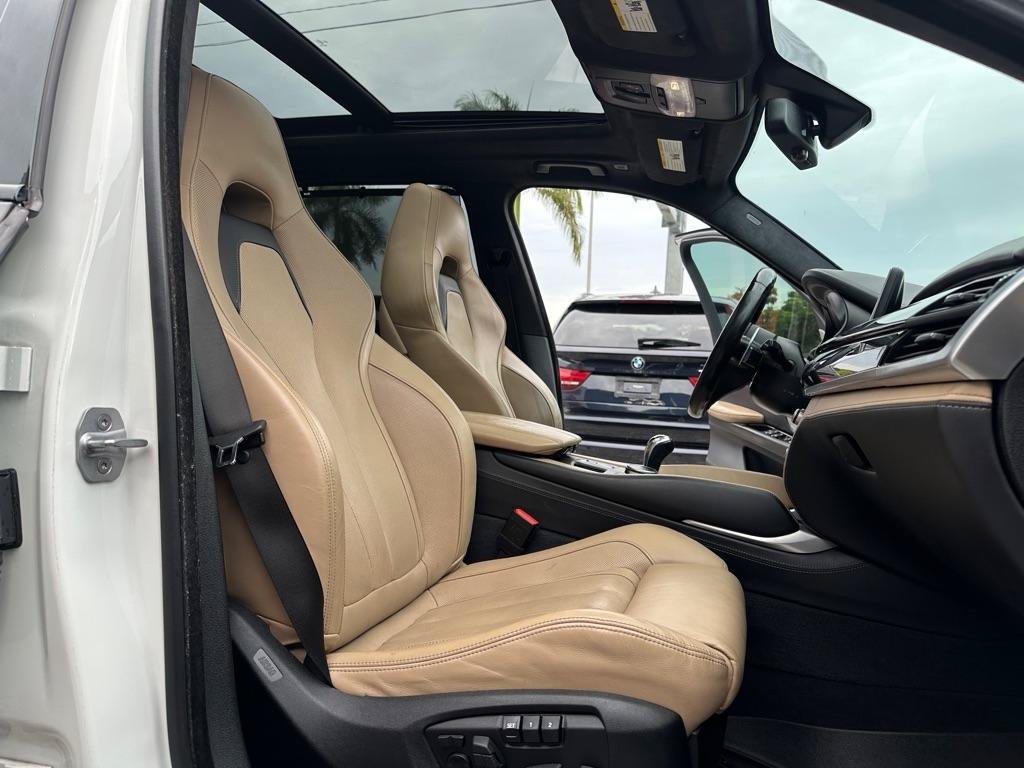Used 2017 BMW X5 M AWD/4WD image 33