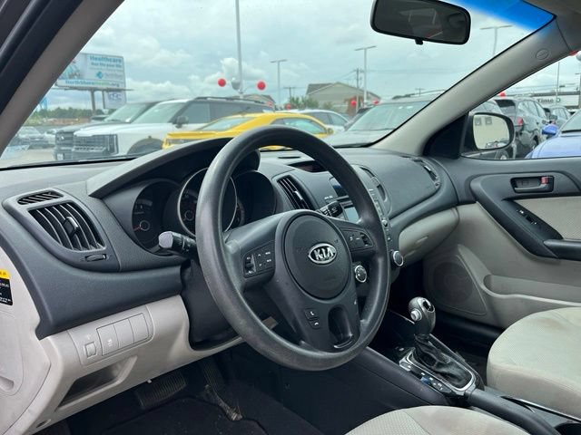 Used 2012 Kia Forte EX FWD image 19
