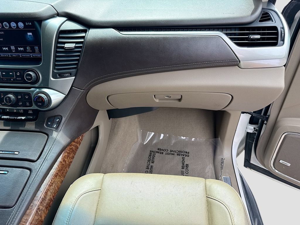 Used 2019 Chevrolet Suburban Premier RWD image 19