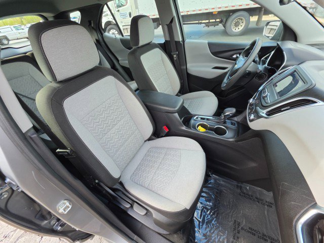 Used 2024 Chevrolet Equinox LS AWD/4WD image 12