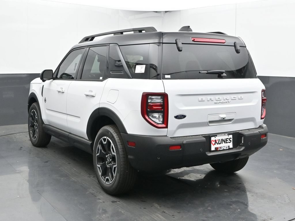 New 2025 Ford Bronco Sport Outer Banks w/ Outer Banks Tech Package+ AWD/4WD image 10
