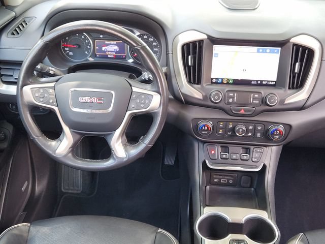 Used 2020 GMC Terrain Denali w/ Denali Premium Package FWD image 27