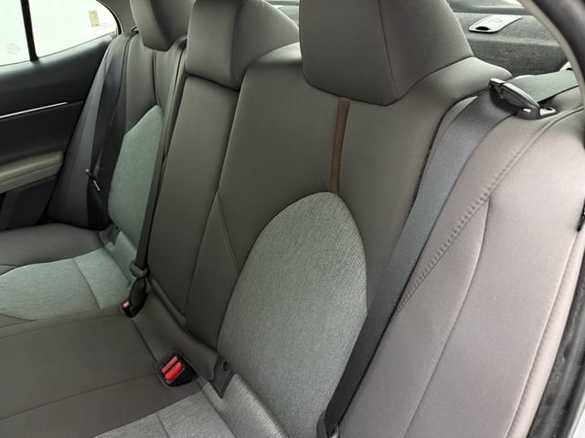Used 2019 Toyota Camry LE w/ Convenience Package FWD image 34