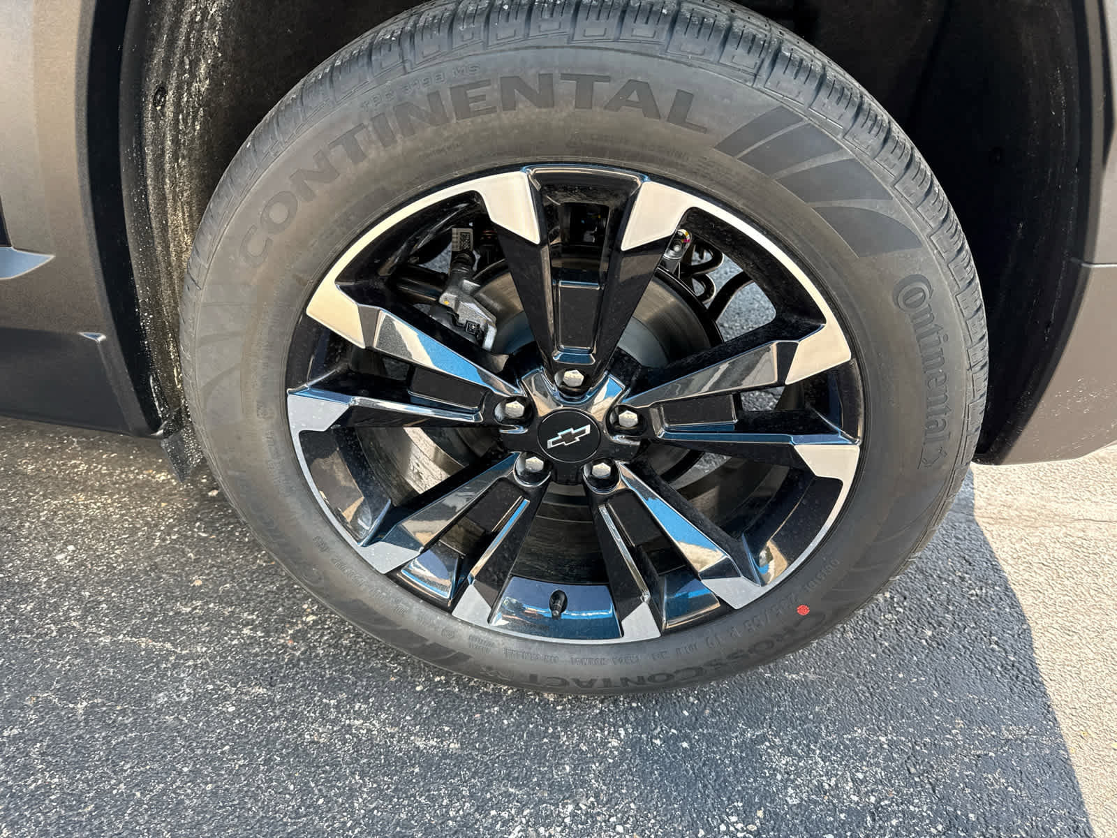 New 2026 Chevrolet Equinox RS w/ Convenience Package III AWD/4WD image 12