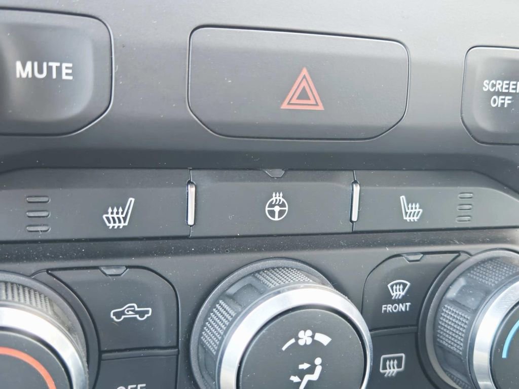 Used 2022 RAM 1500 Big Horn image 30