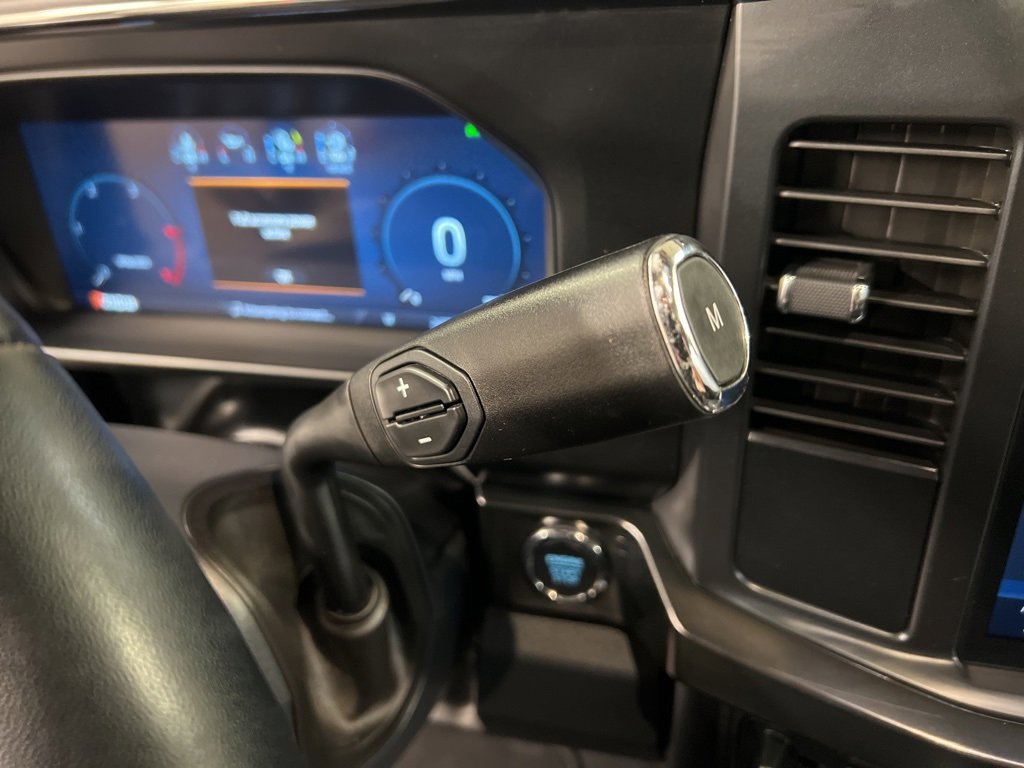 Used 2024 Ford F250 Lariat w/ Black Appearance Package image 21