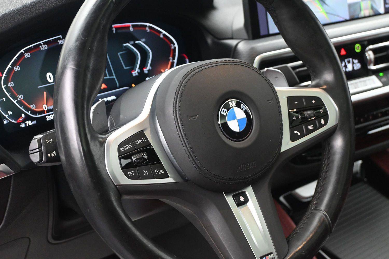 Used 2023 BMW X4 xDrive30i w/ M Sport Package AWD/4WD image 23