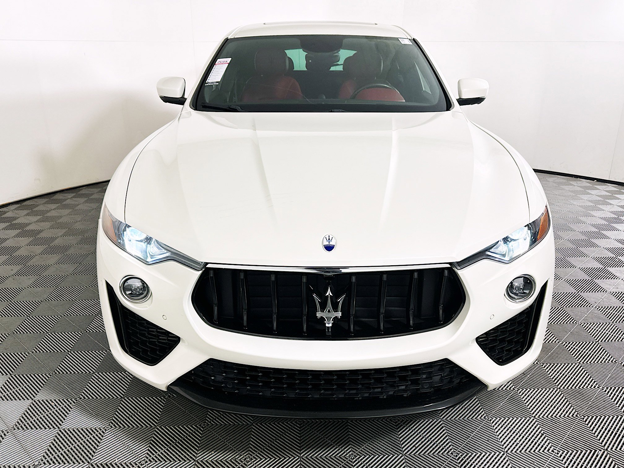 Used 2022 Maserati Levante Modena image 8