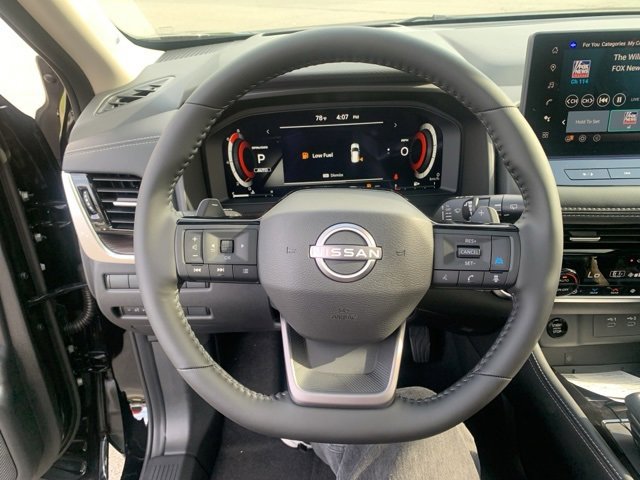 New 2026 Nissan Rogue Platinum image 24