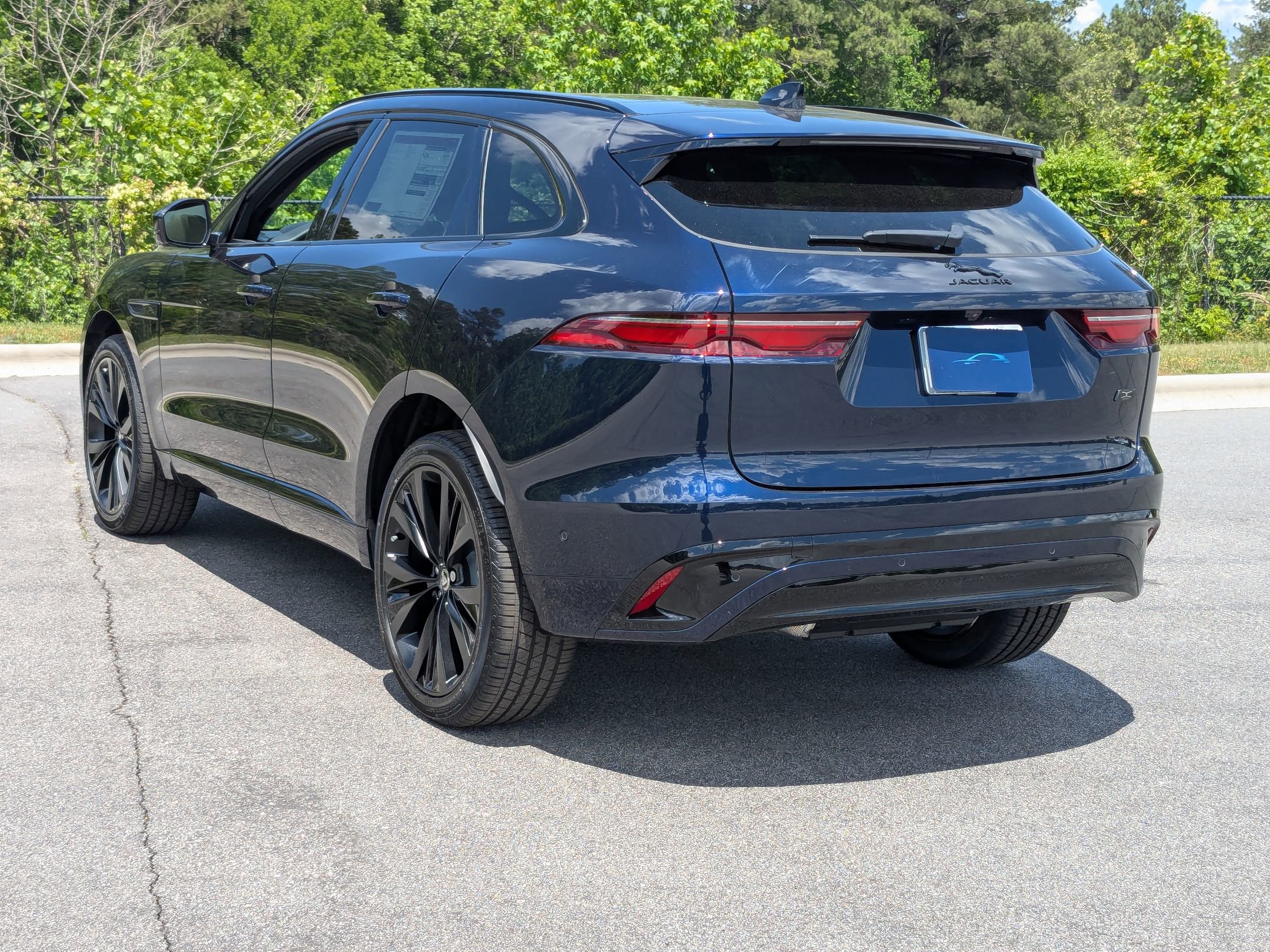 New 2026 Jaguar F-PACE R-Dynamic S image 8