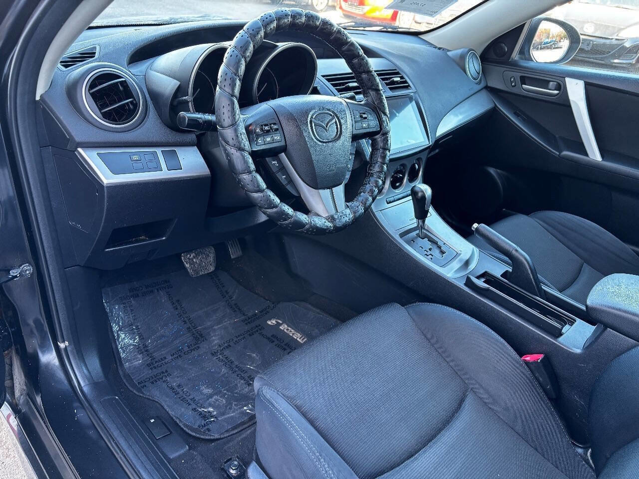 Used 2010 MAZDA MAZDA3 s Sport FWD image 12