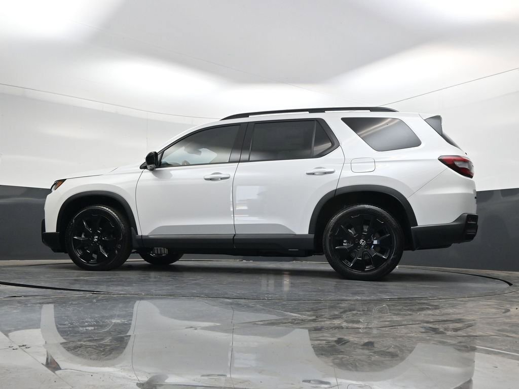 New 2026 Honda Pilot Black Edition image 18