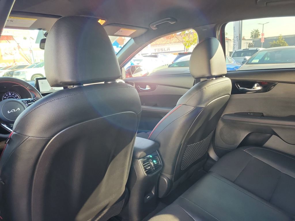 Used 2022 Kia Forte GT image 14