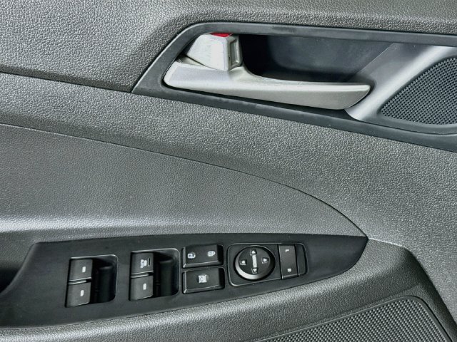 Used 2021 Hyundai Tucson Value AWD/4WD image 21