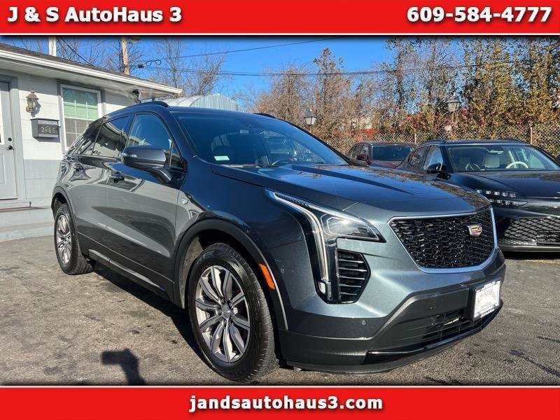 Used 2021 Cadillac XT4 Sport image 1