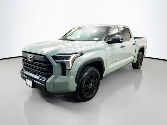 Used 2026 Toyota Tundra SR5 w/ SR5 Convenience Package AWD/4WD image 3