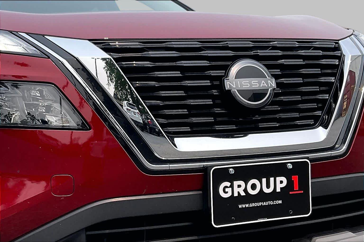 Used 2023 Nissan Rogue S FWD image 29